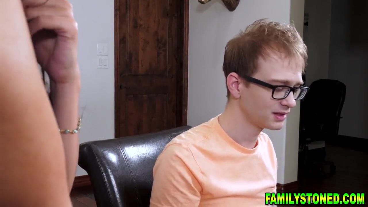 Fucking Together With Their Busty Stepmom
