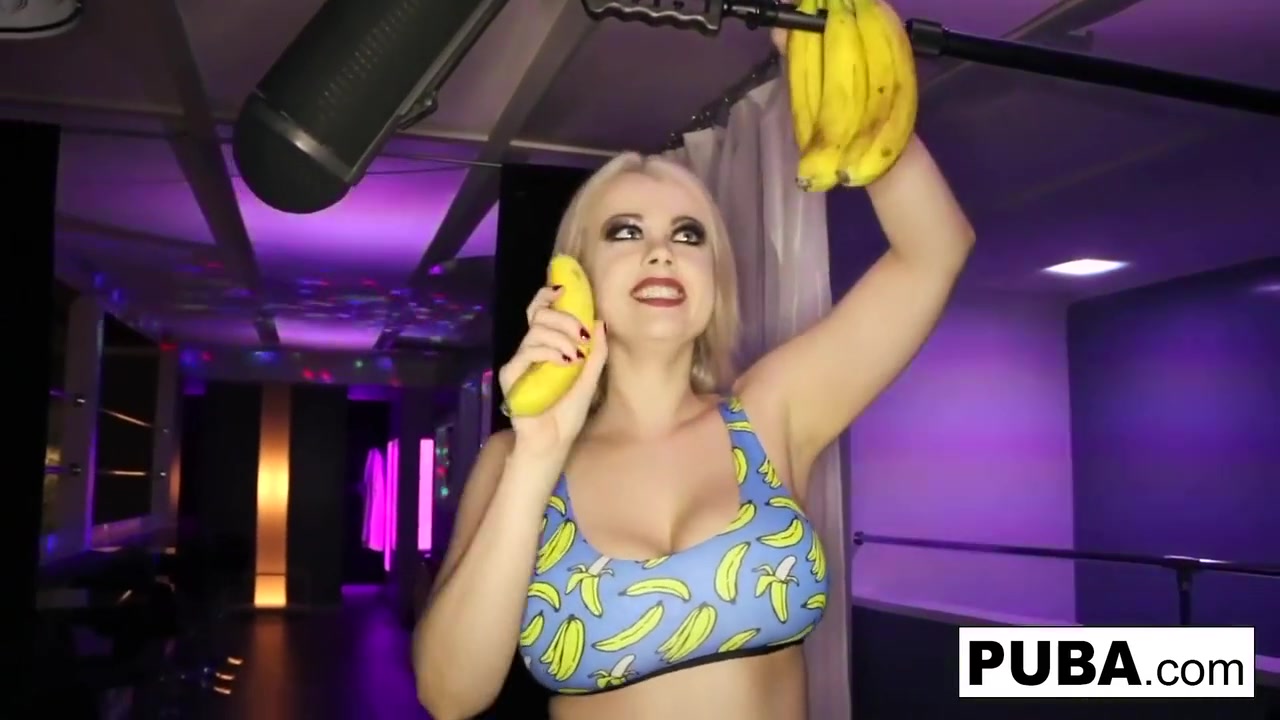 Stuffs Her Hungry Holes With Very Ripe Bananas! - Nadia White