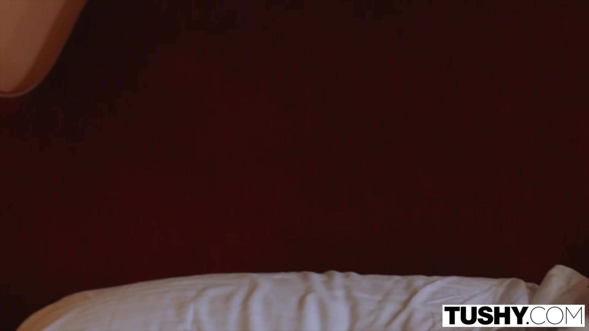 TUSHY Stunning Stefany accepts sexy DP offer on holiday