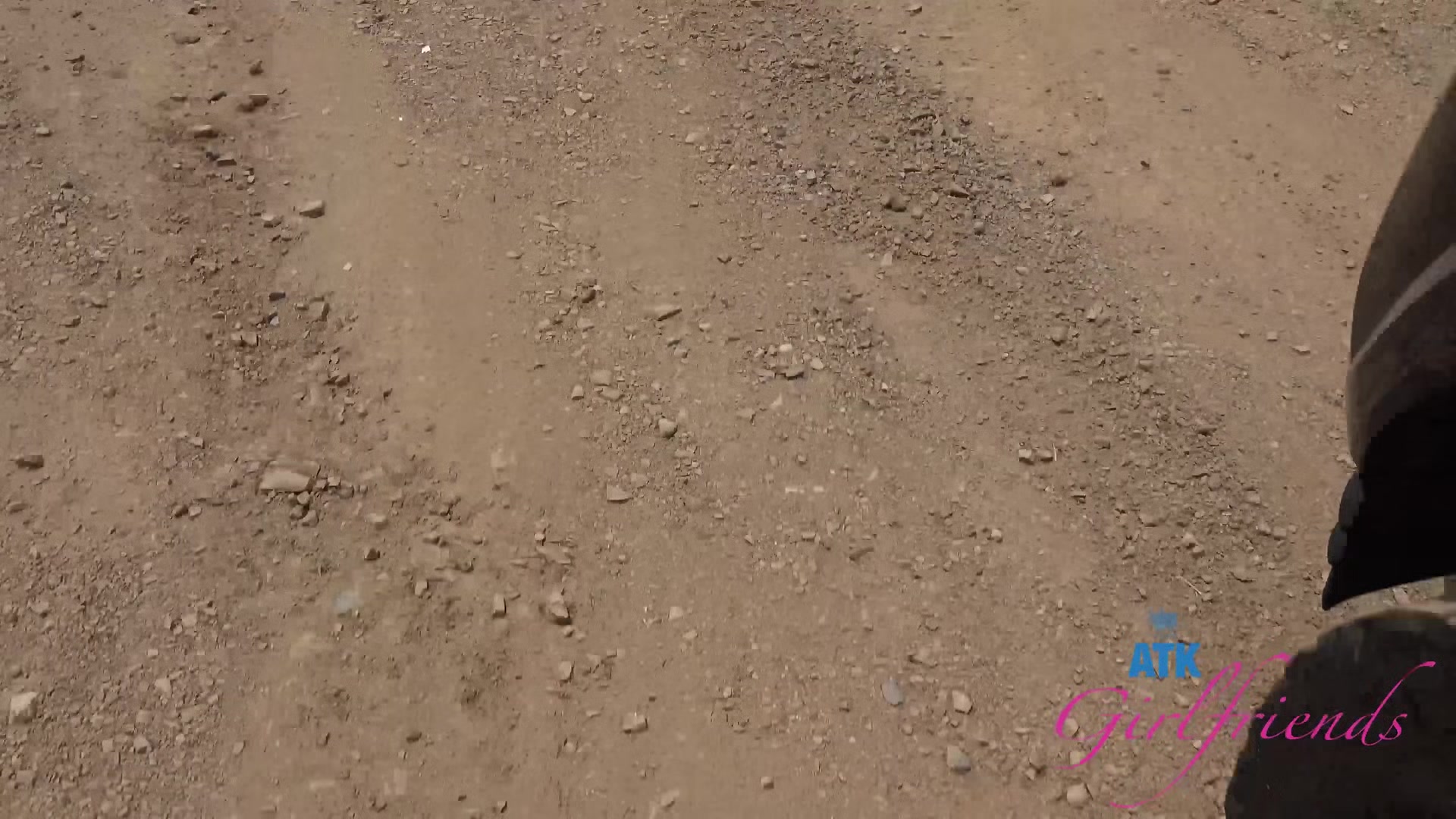 Fuck-Tent On The Beach