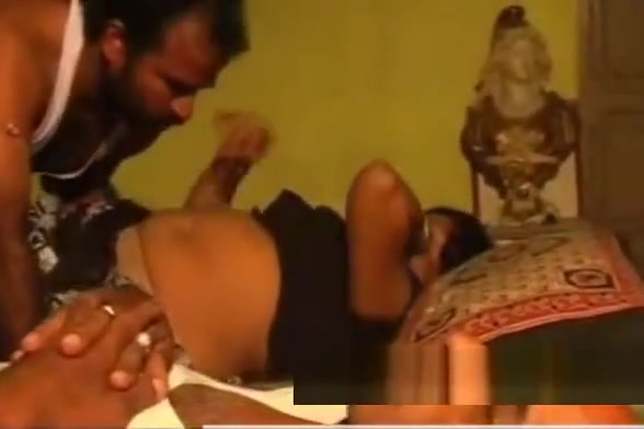 Indian Bhabhi Fucked By Dewar While Husband