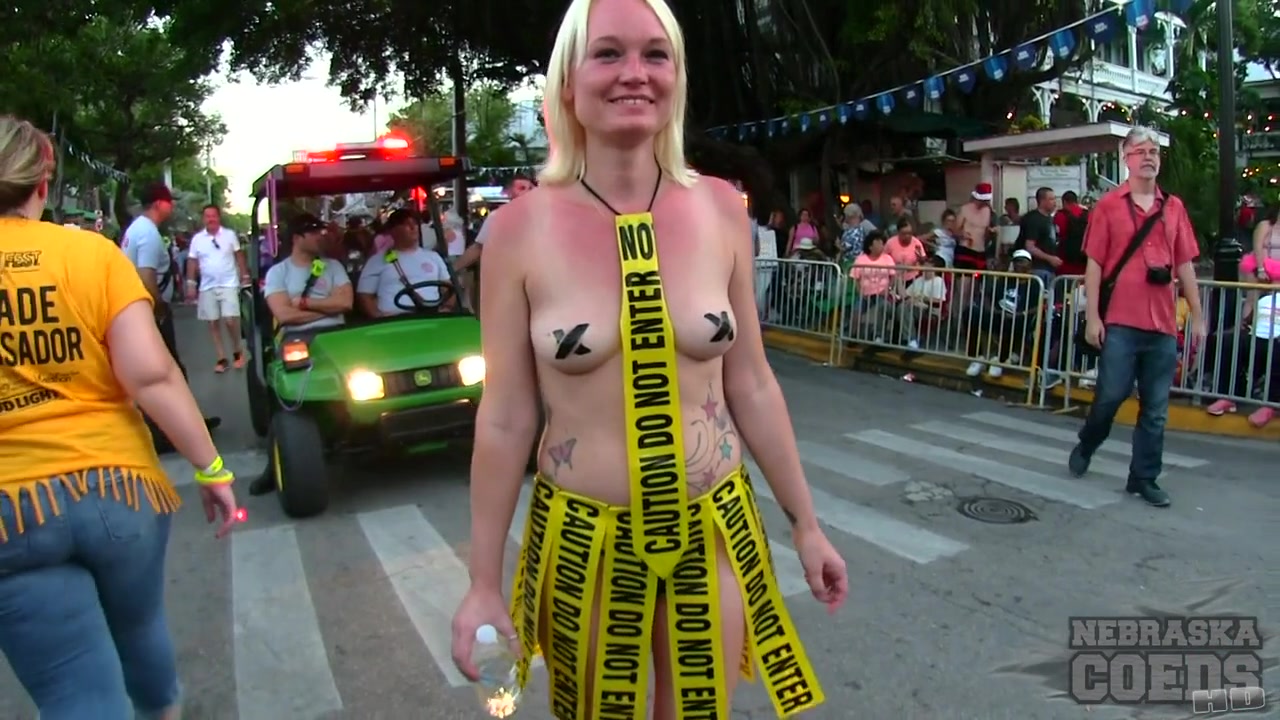 Last Day And Night Of Fantasy Fest 2018 From Key West Florida Hot Girls Naked In The Streets - NebraskaCoeds