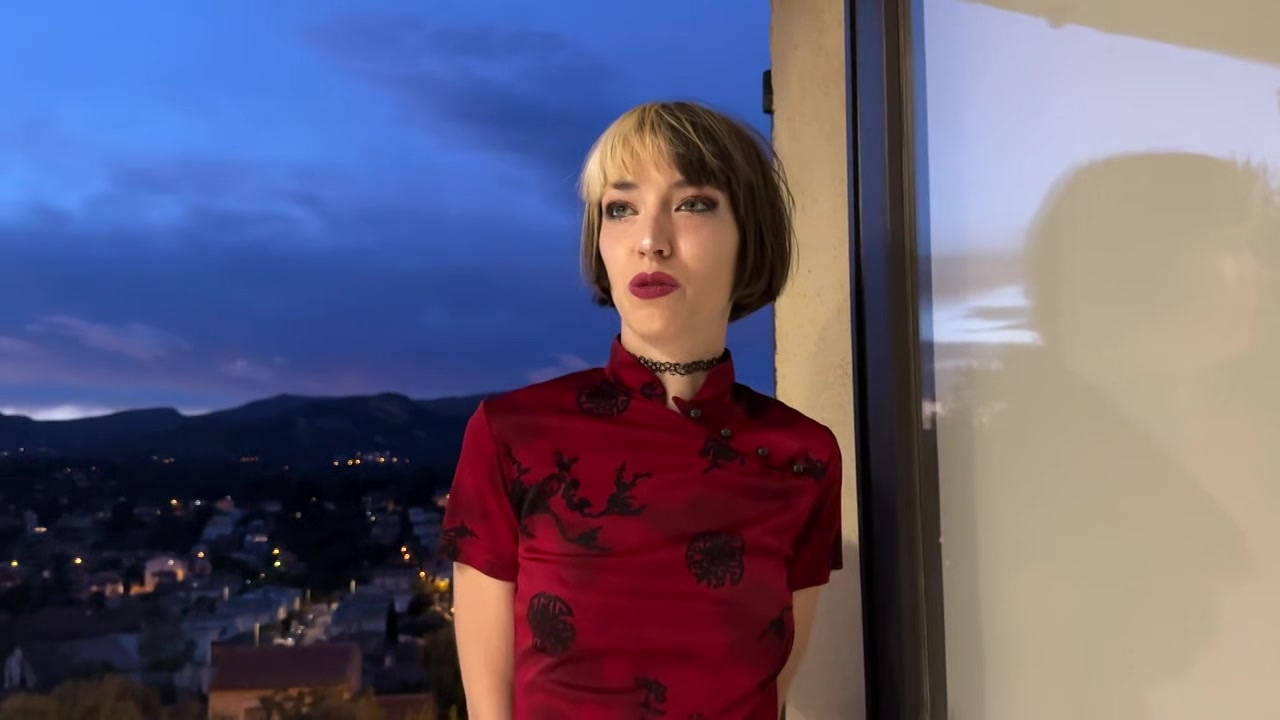Venus masters her argument... - Jacquie et Michel TV
