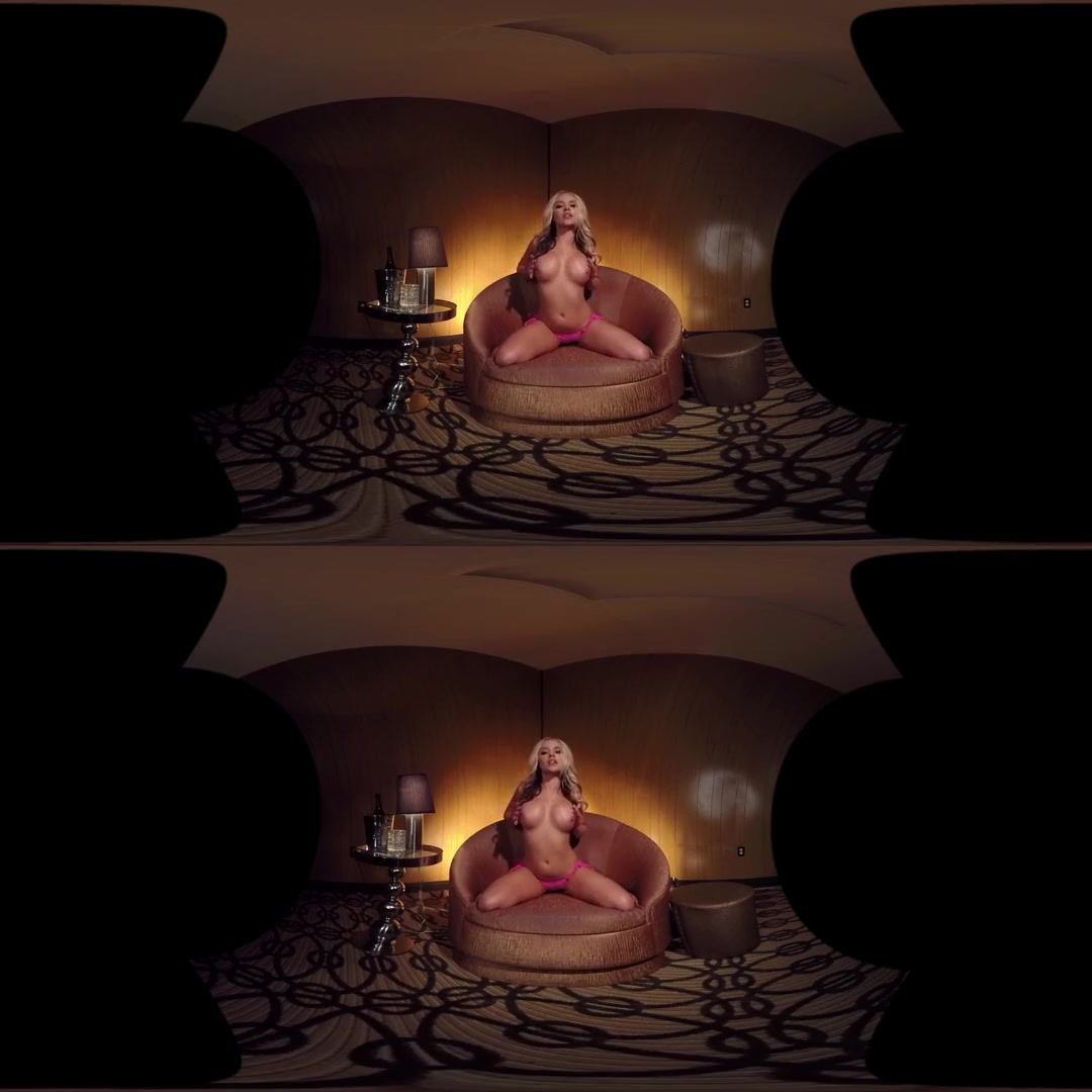 Alexis Monroe in Alexis Monroe - Private Dance 3D - Level 2 - VRClubz