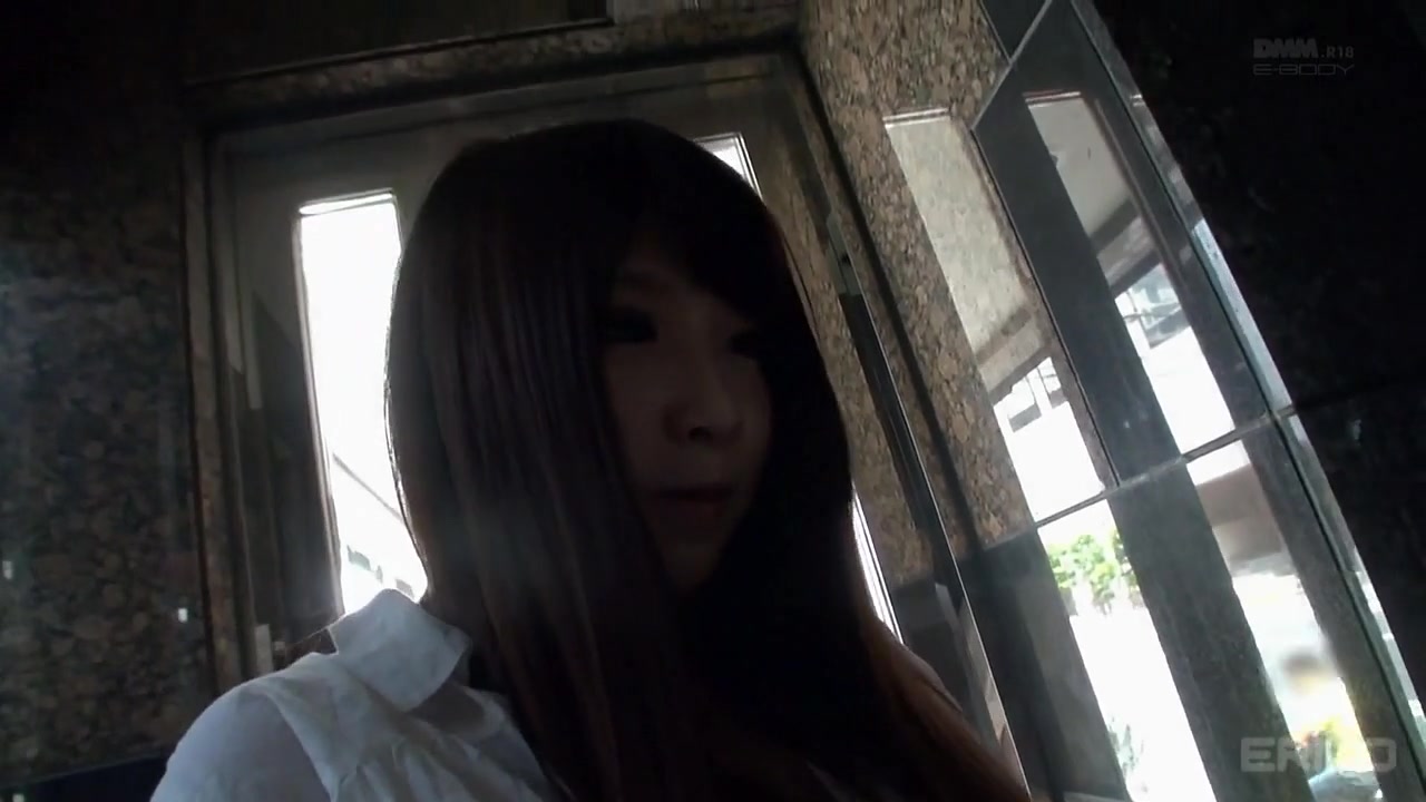 Boobplay Avec Des Seins Massifs - MilfsInJapan