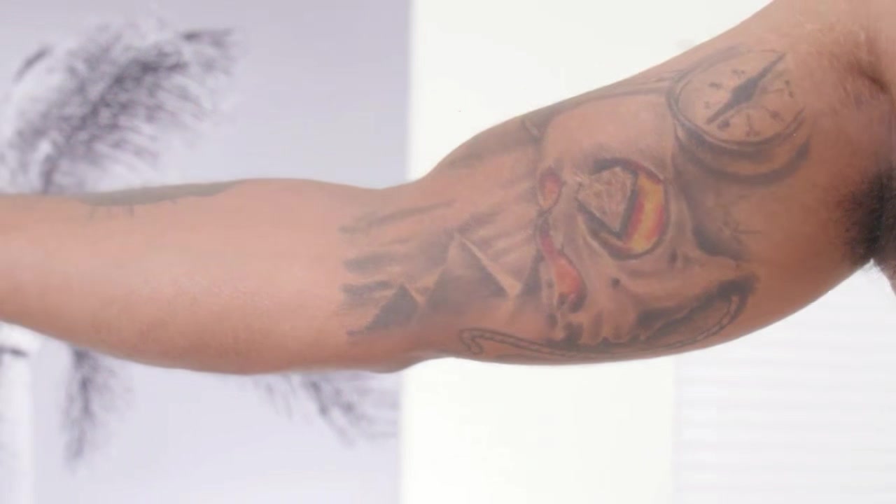 you rolled in the perfect hands and lips