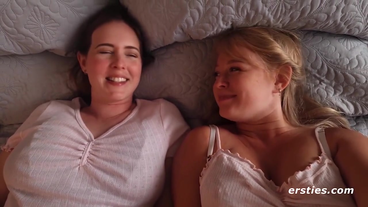 Elise And Anna Enjoy Lesbian Bonding Time Together