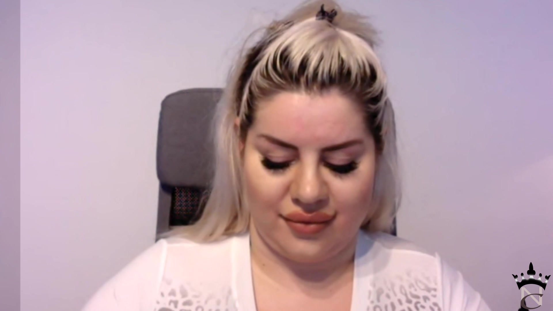 Live Show 2 - Sex Movies Featuring Natasha Crown