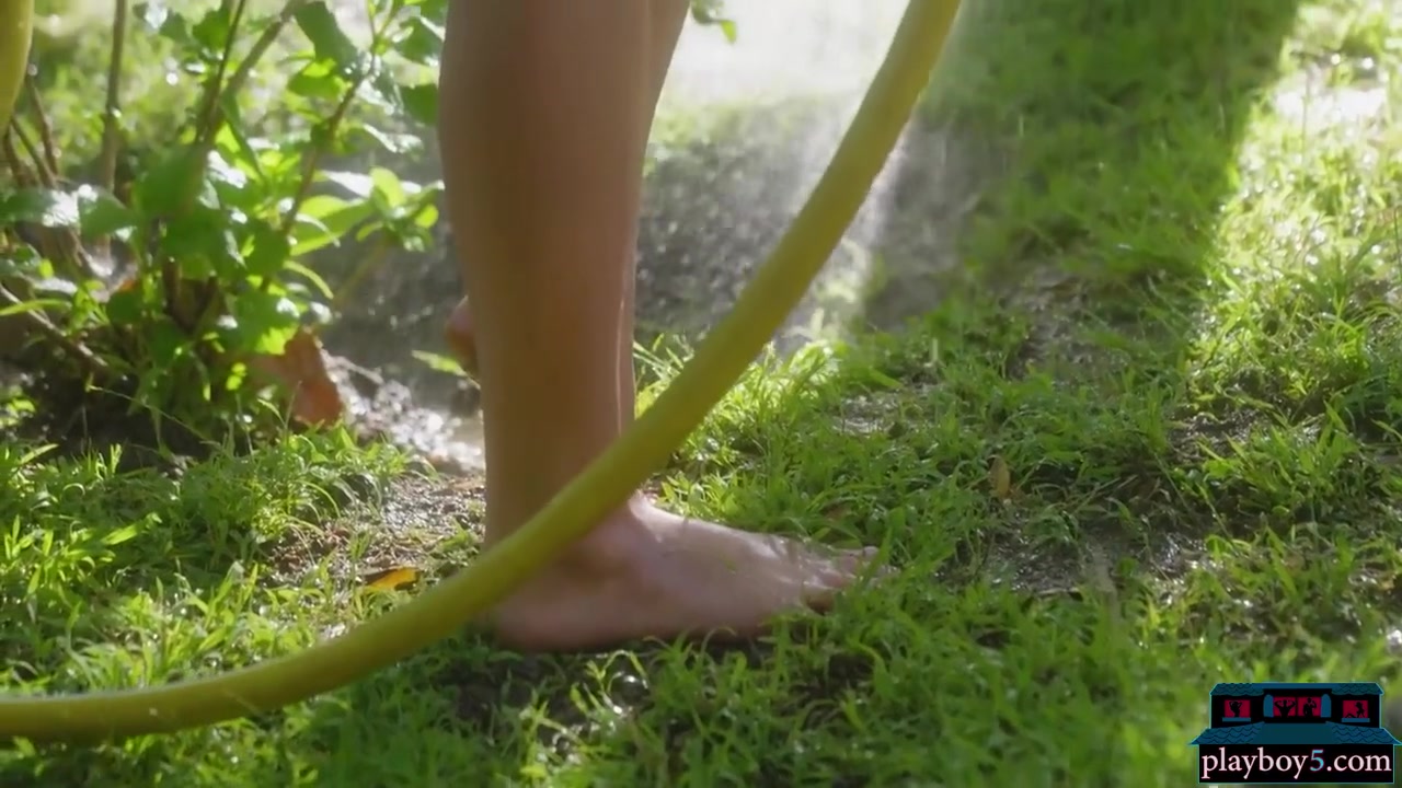 Swiss Big Beautiful Women Step mom Shows Her Flexibility