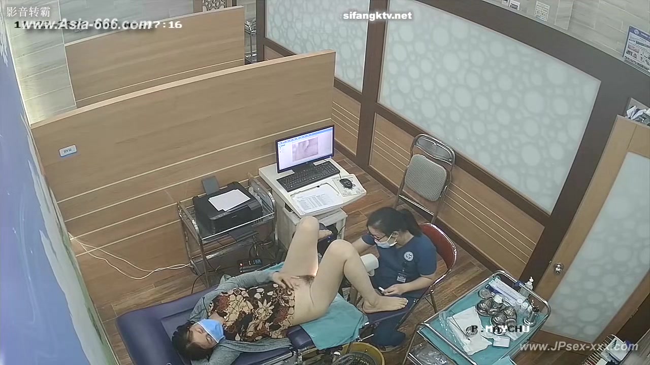 Peeping Hospital patient.20