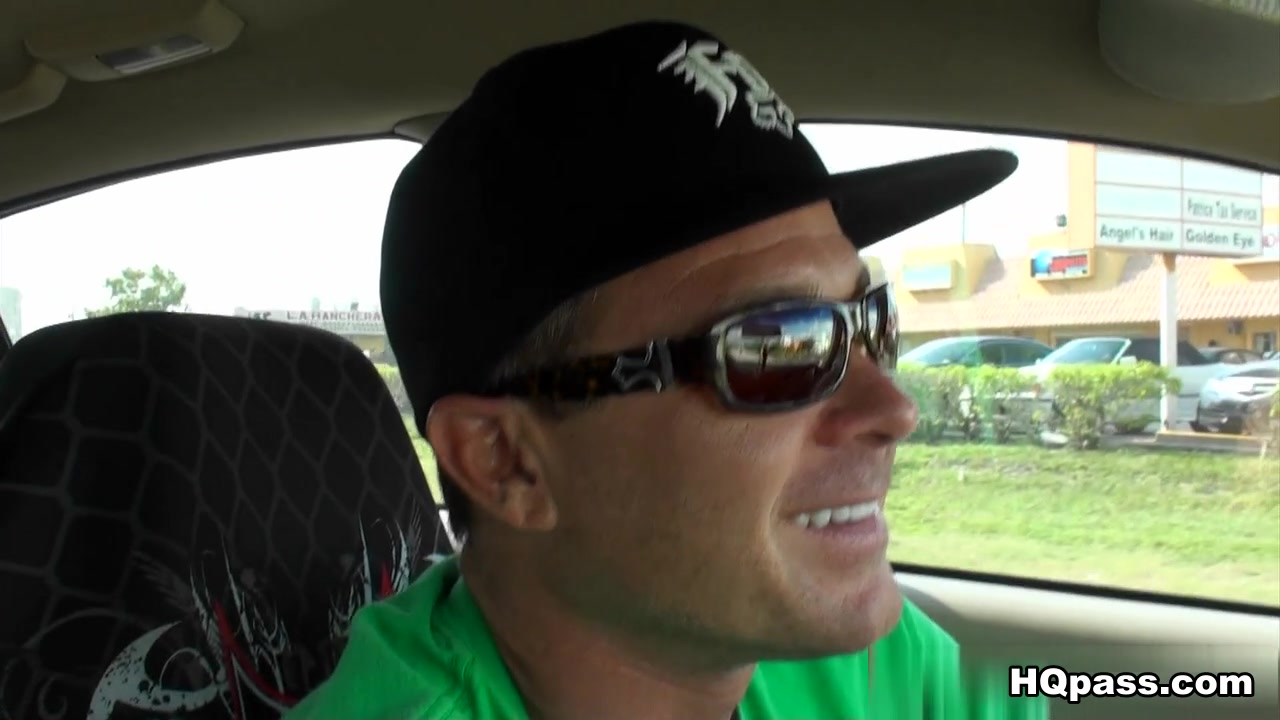 MoneyTalks - Cum on her