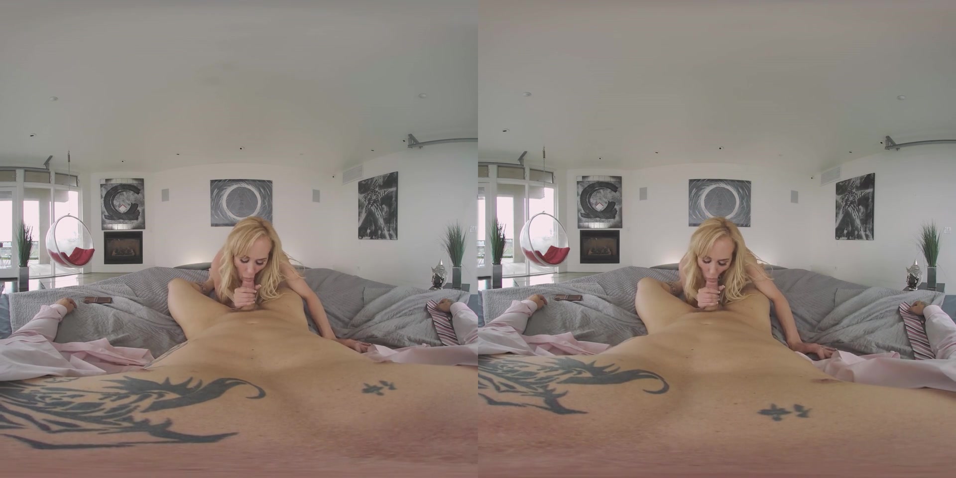 Brandi Love in 1-800-BANG-ME VR Porn Video - VRBangers