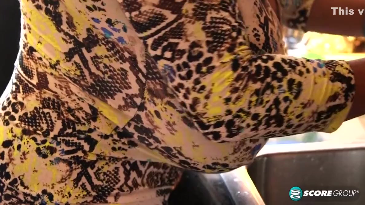 Roxi In Your Face