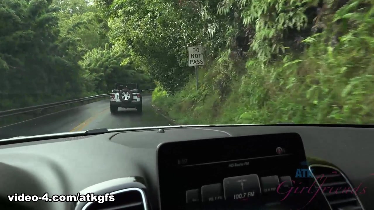 Emma Hix in Emma flashes you on the road to Hana - ATKGirlfriends