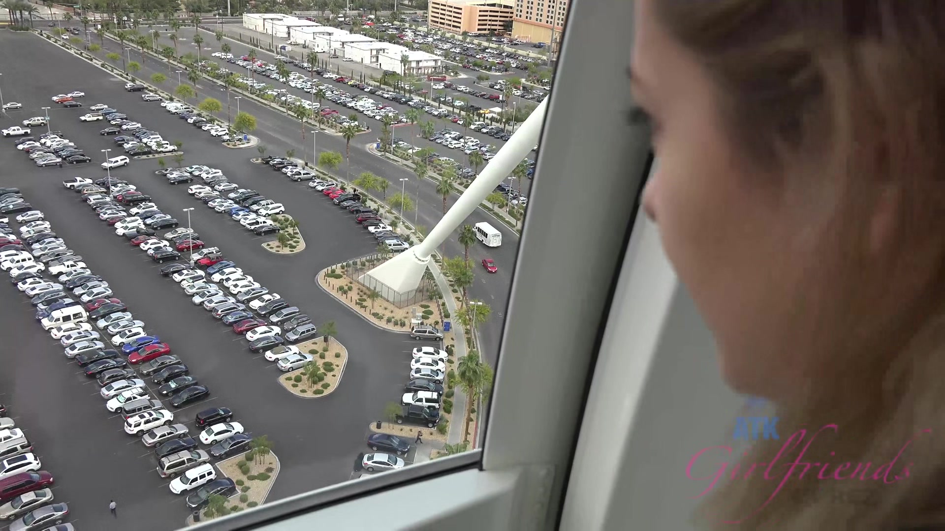 Virtual Vacation Las Vegas With Izzy Belle 1/3