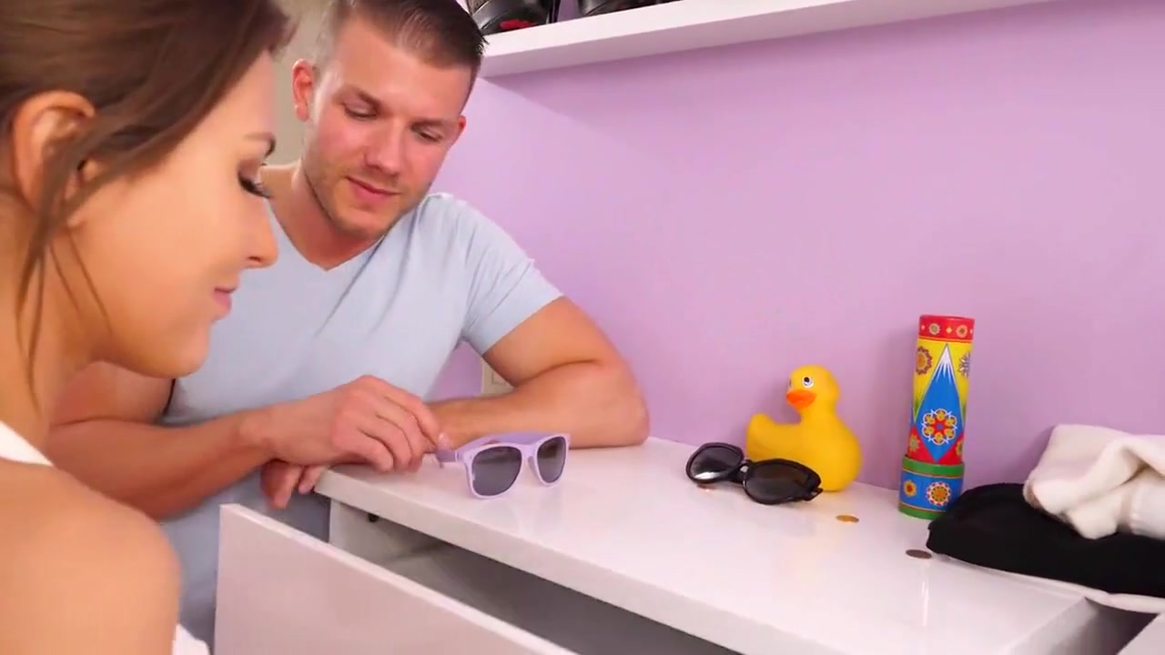 Shoplifter Stepsis - teen 18+ Sex Video
