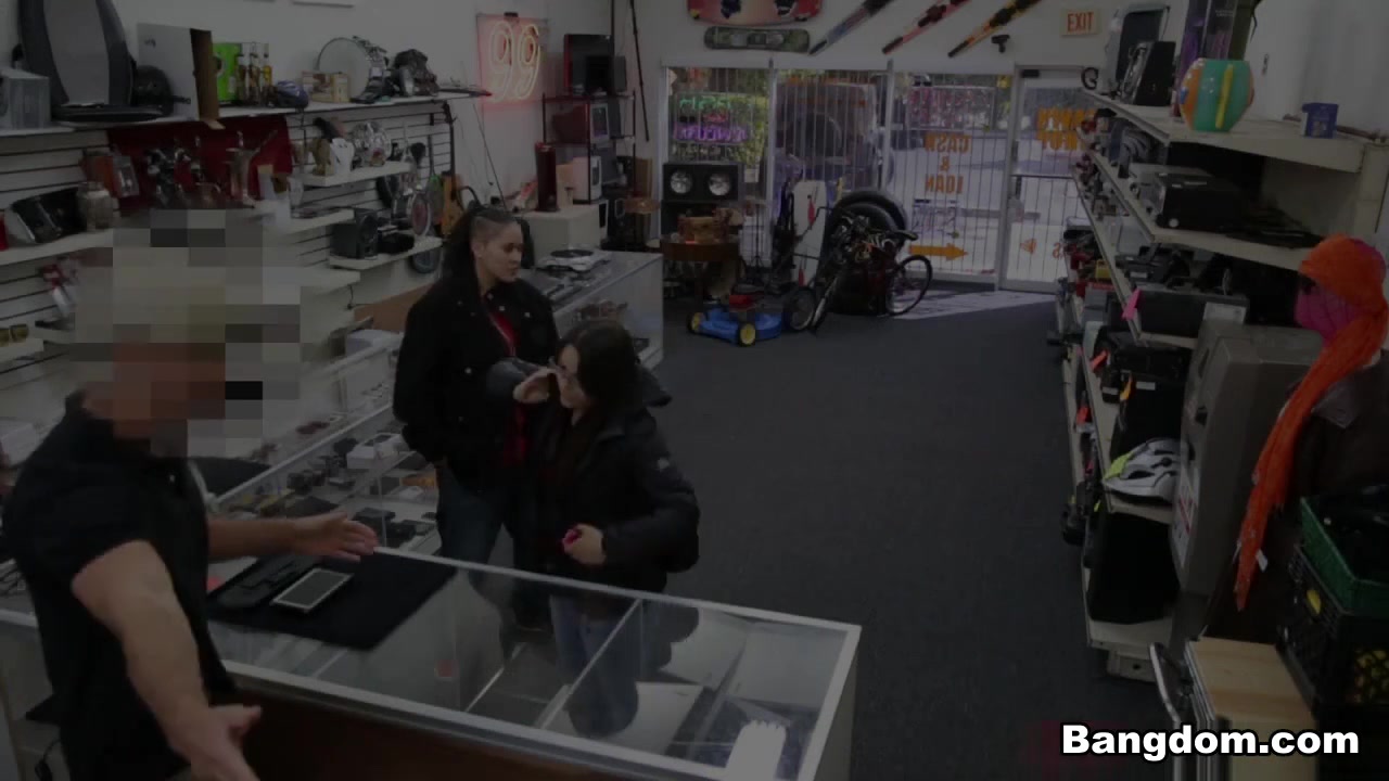 Couple bitches tried to rip me off - XXXPawn
