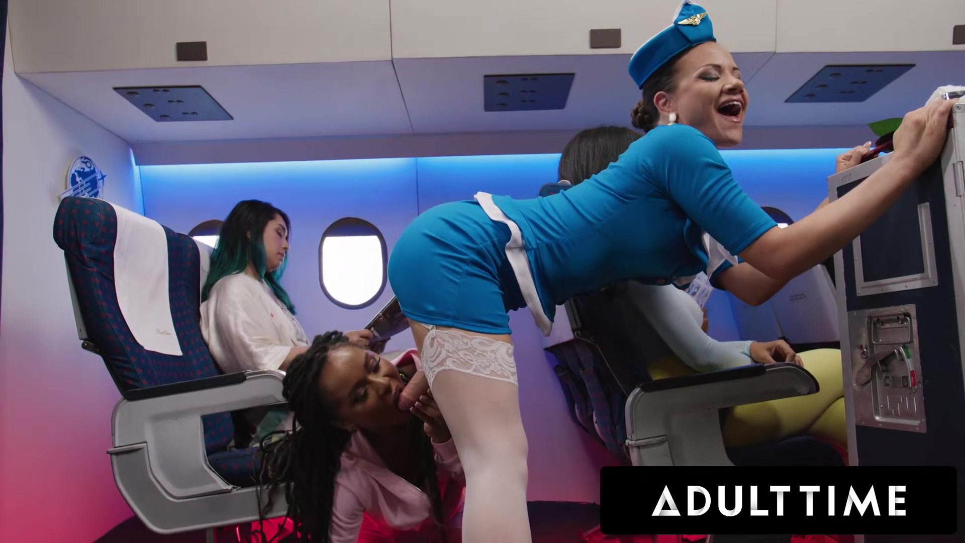 ADULT TIME - Jealous Cali Sweets Caught BFF Roxie Sinner With Trans FUTA Flight Attendant Alison Rey