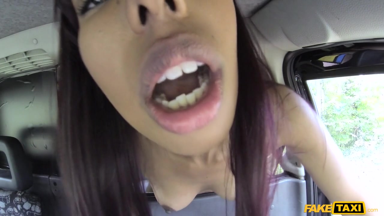 Ebony In Stockings Goes Dogging - FakeTaxi