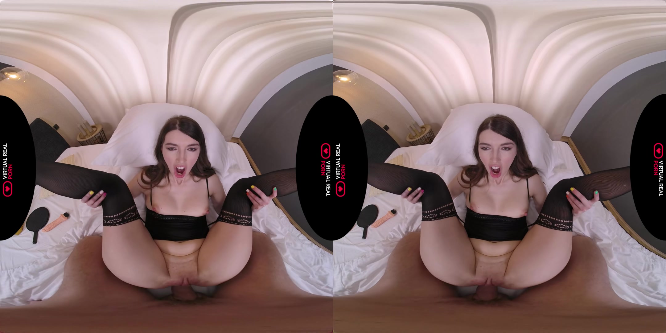 Mirror, mirror - VirtualRealPorn