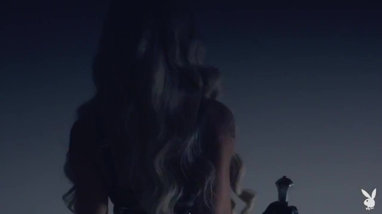 Elsa Jean - Love And War