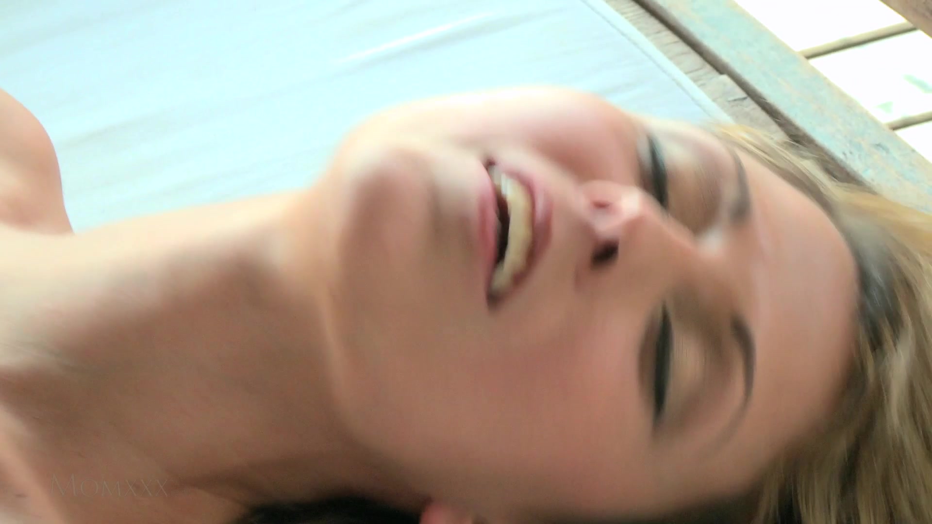 Momxxx video: claudia and lisa Step mom loves pussy