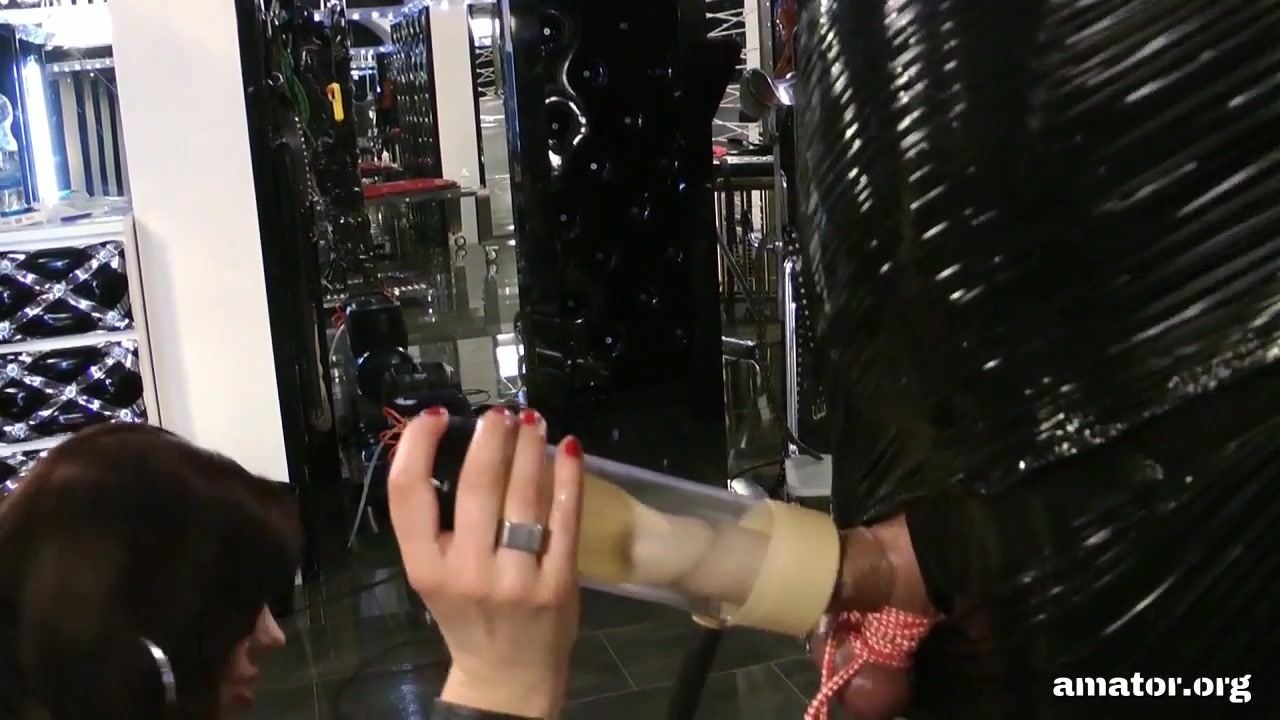 Lady Ashley - Black Rubber 1
