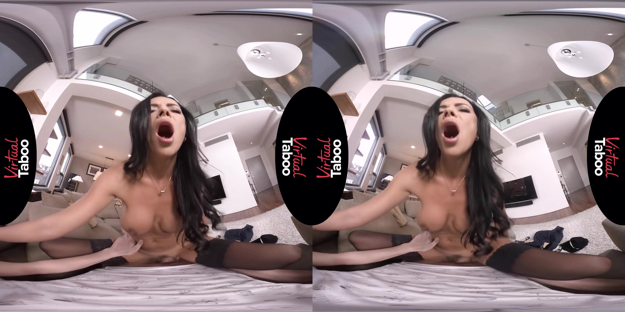 Shalina Devine VR Porn: Can You Snap Me, Son? - VirtualTaboo