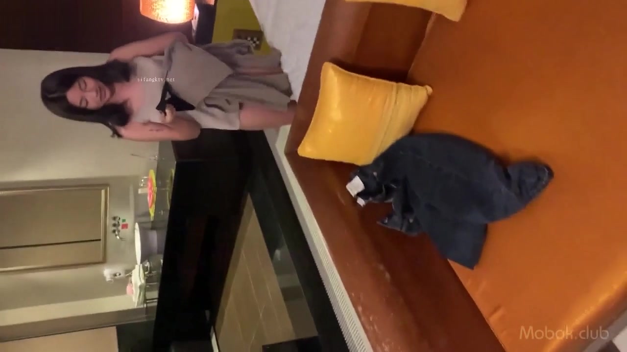 Asian casting couch: Young Japanese lady's debut
