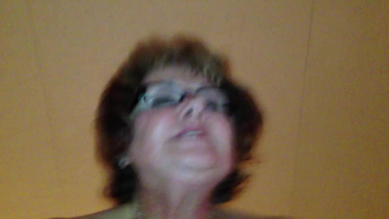 Why Does Auntie Bliss Wear Her Glasses - BustyBliss