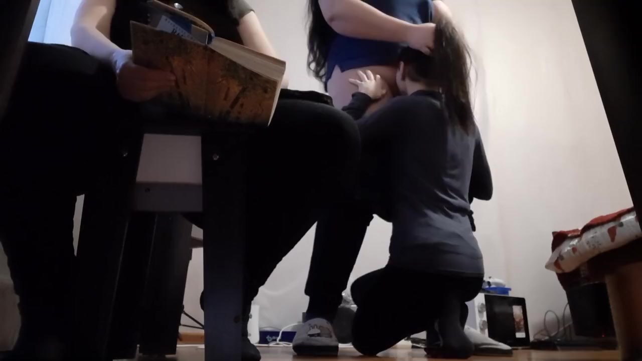 While My Teacher And I Are Preparing To Take The Exam My Girlfriend Gives Me Cunnilingus Risky Sex