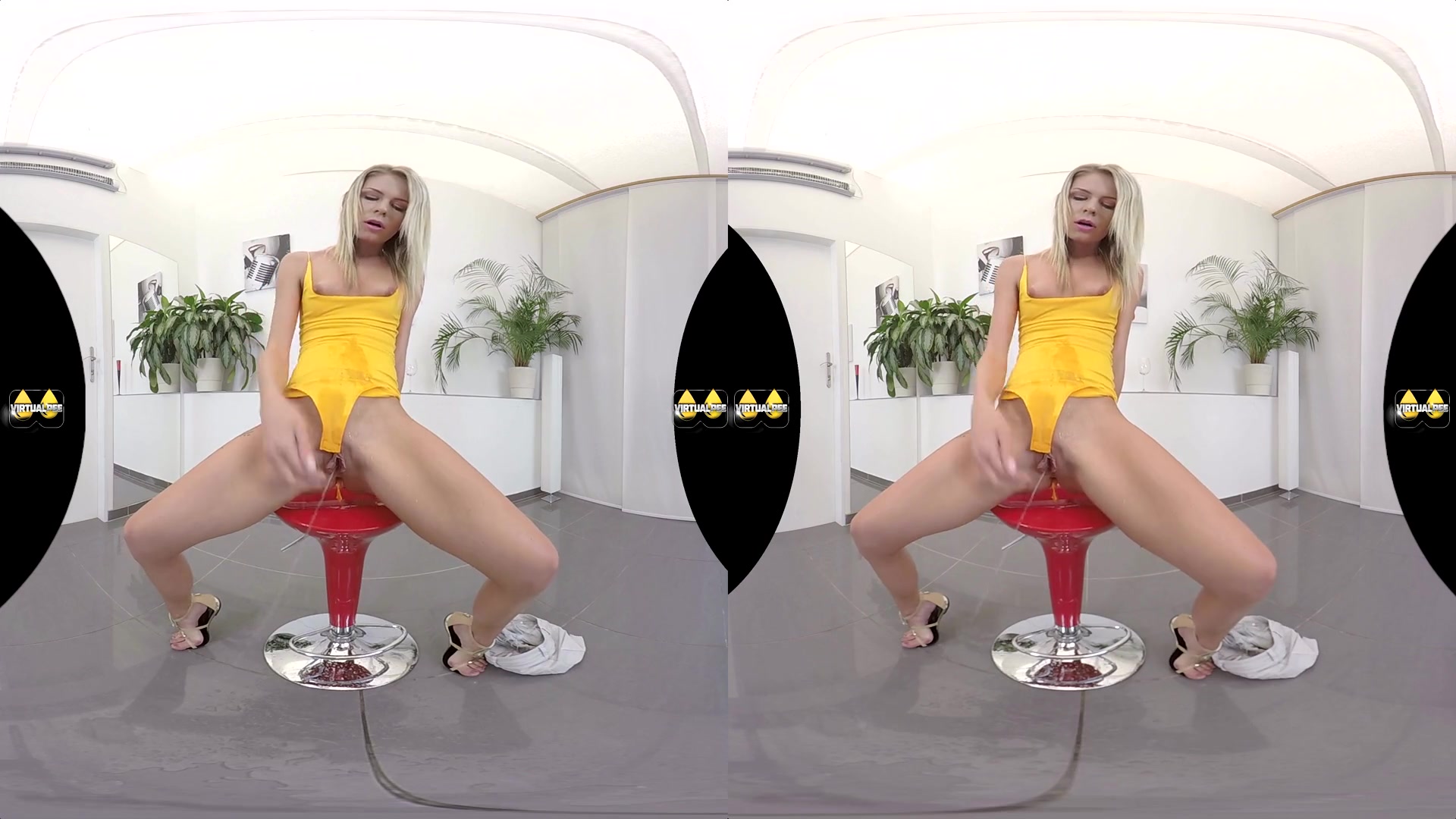 Claudia Mac in Peeing and Playing - VirtualPee