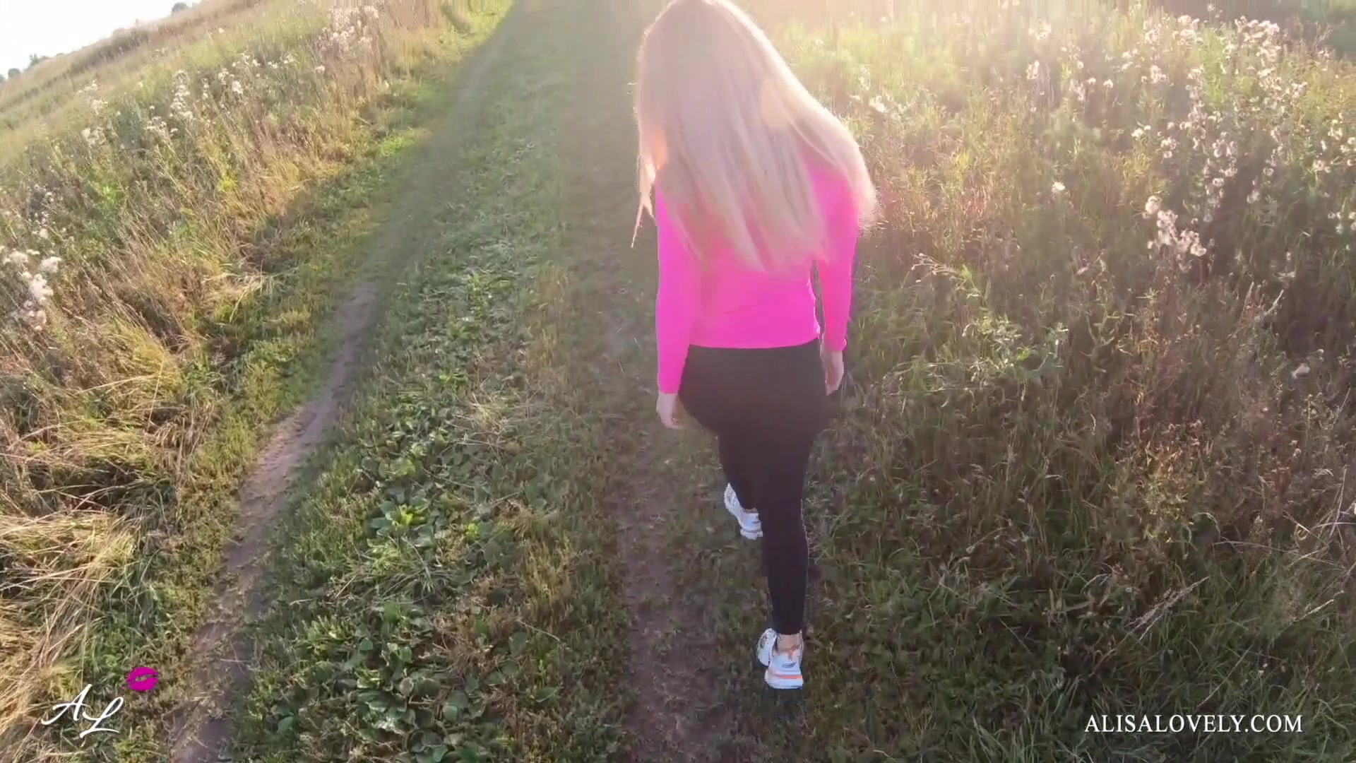 Taxi Driver Took The Girl Put Of Town To Fuck Her Outdoors