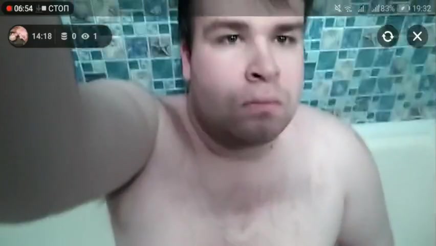 Artem Sam Sebe Lizhet Nogi Drochit Nogami Sam Sebe Na Translyacii Self Suck Autofellatio Self Footjob