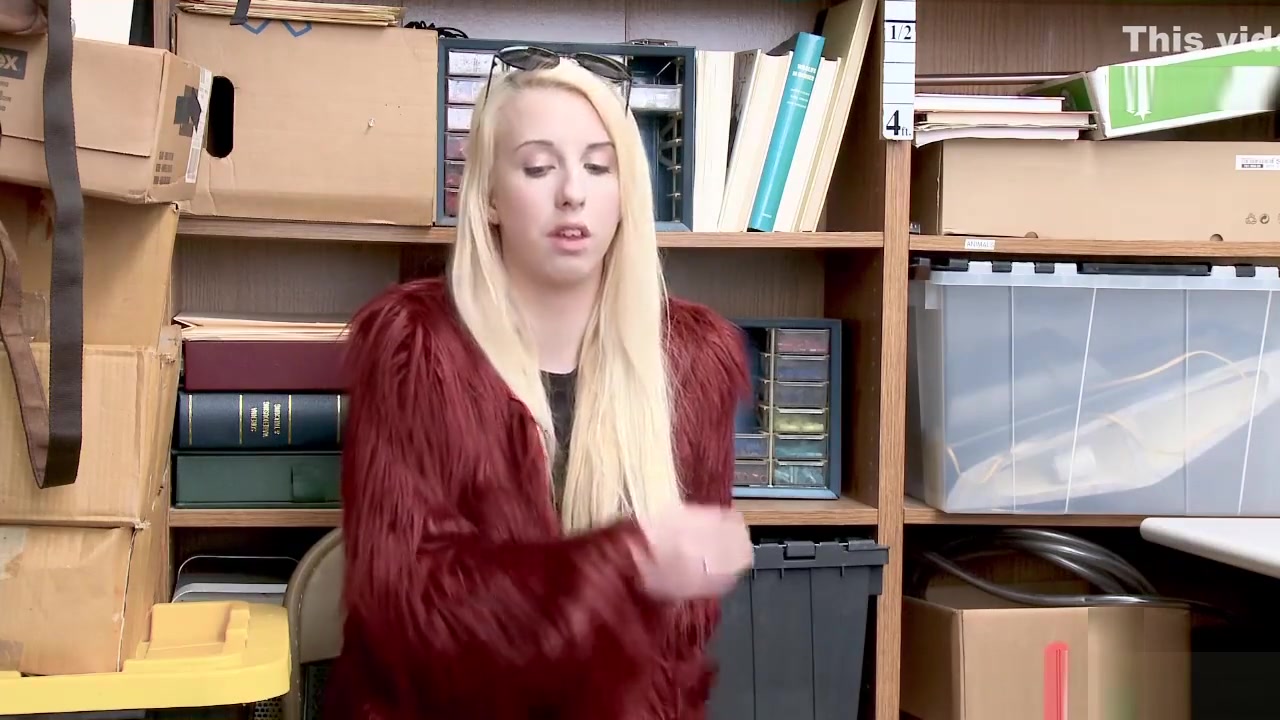 Bratty shoplyfter Darcie Belle cock fed by the LP Officer