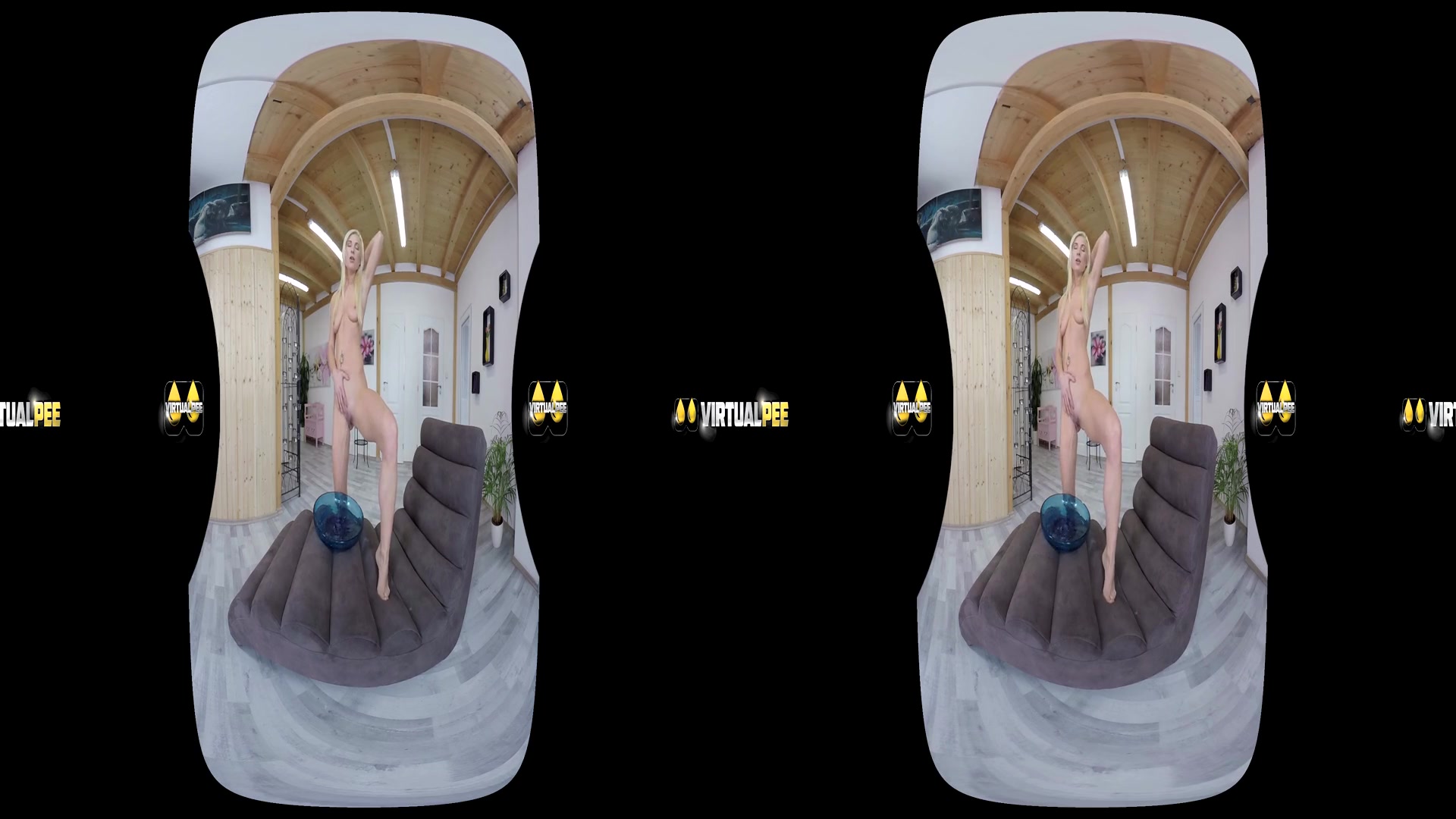 Vanessa Hell in Catching Her Stream - VirtualPee