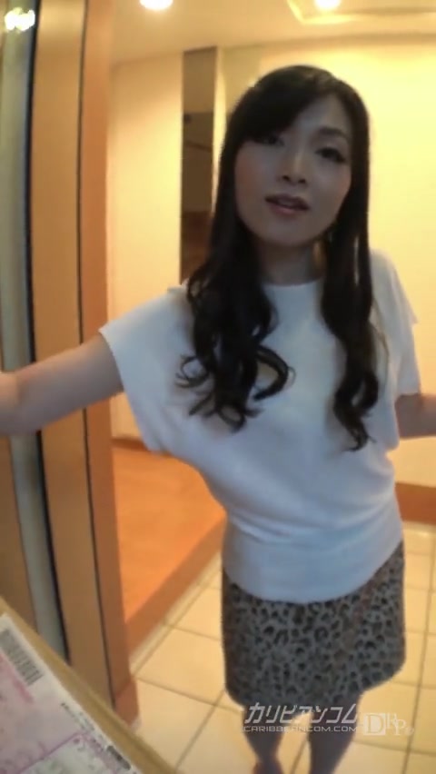 Sayuri Maesawa Vertical Style Video 011: Sayuri Is Stimulated In The Photographing - Caribbeancom