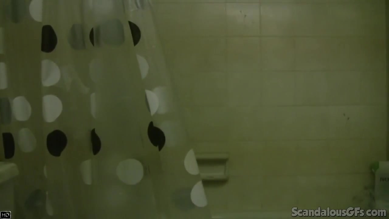Couple Nude Shower Caught On Tape