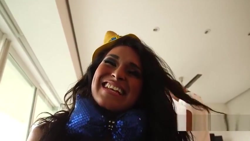 Shy latina tranny behind scenes