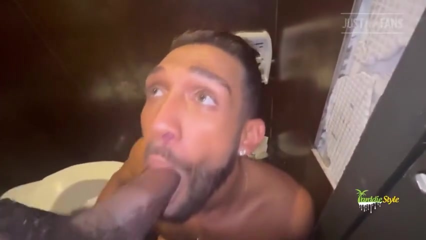 Luka Pheonix And Yarddiestyle - Bathroom Fuck