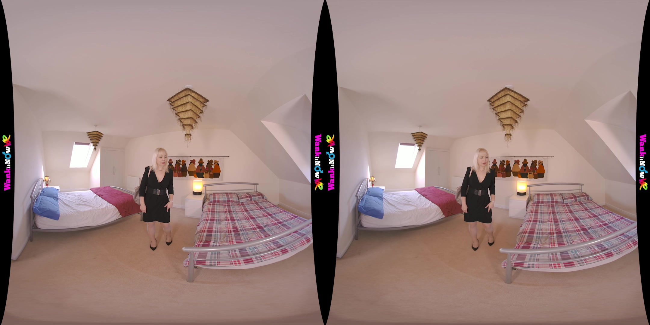 Look At My Pussy featuring Cherry English - WankitNowVR