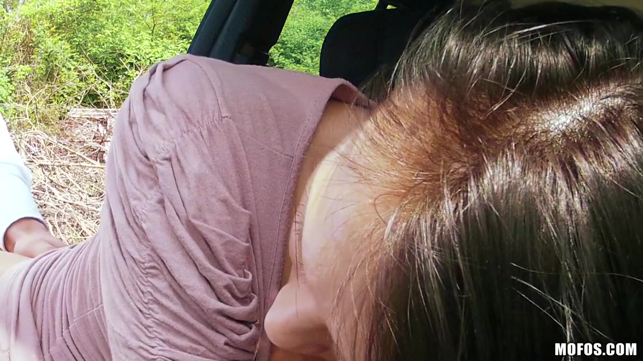 Belle Claire - Stranded Legal Age teenager 18+ Takes a Ride... On a Large Strapon