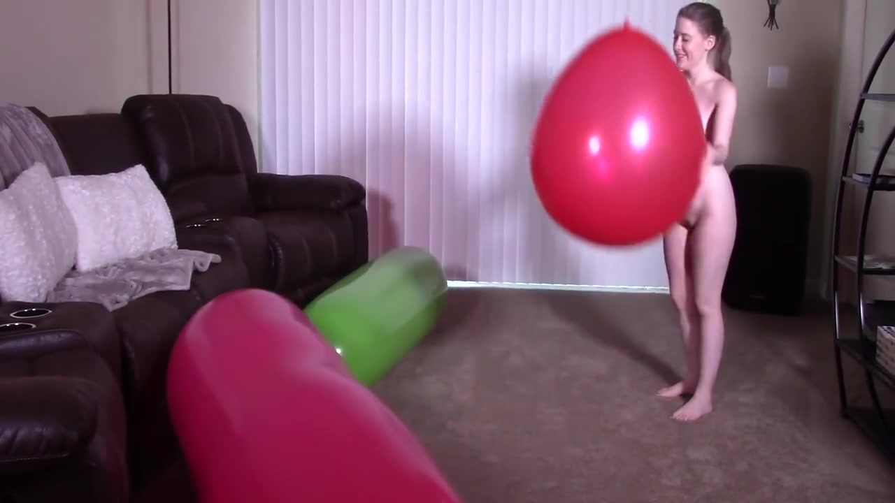 Gay Porn, Alice Merchesi And Alexis Rain - Tiny teen 18+ Fucked By Busty Muscular Brunette With Strap-on 2 20 Min