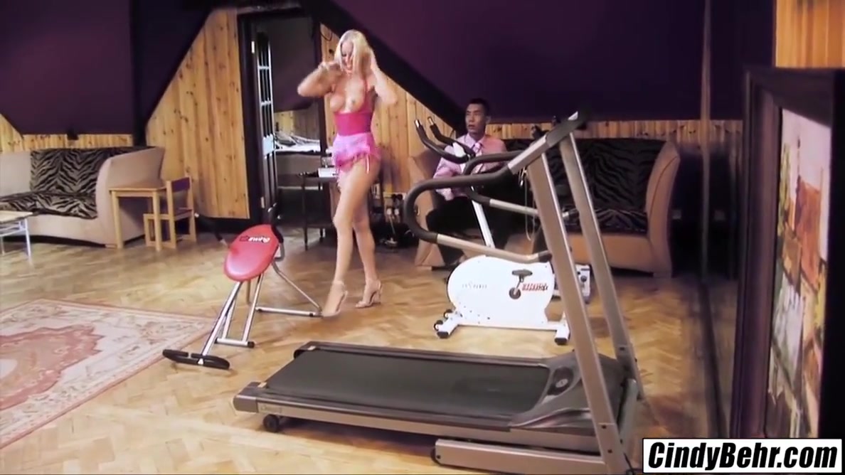 Cindy Behr - Horny Milf Entertains Rich Guy Poker Game Swallow