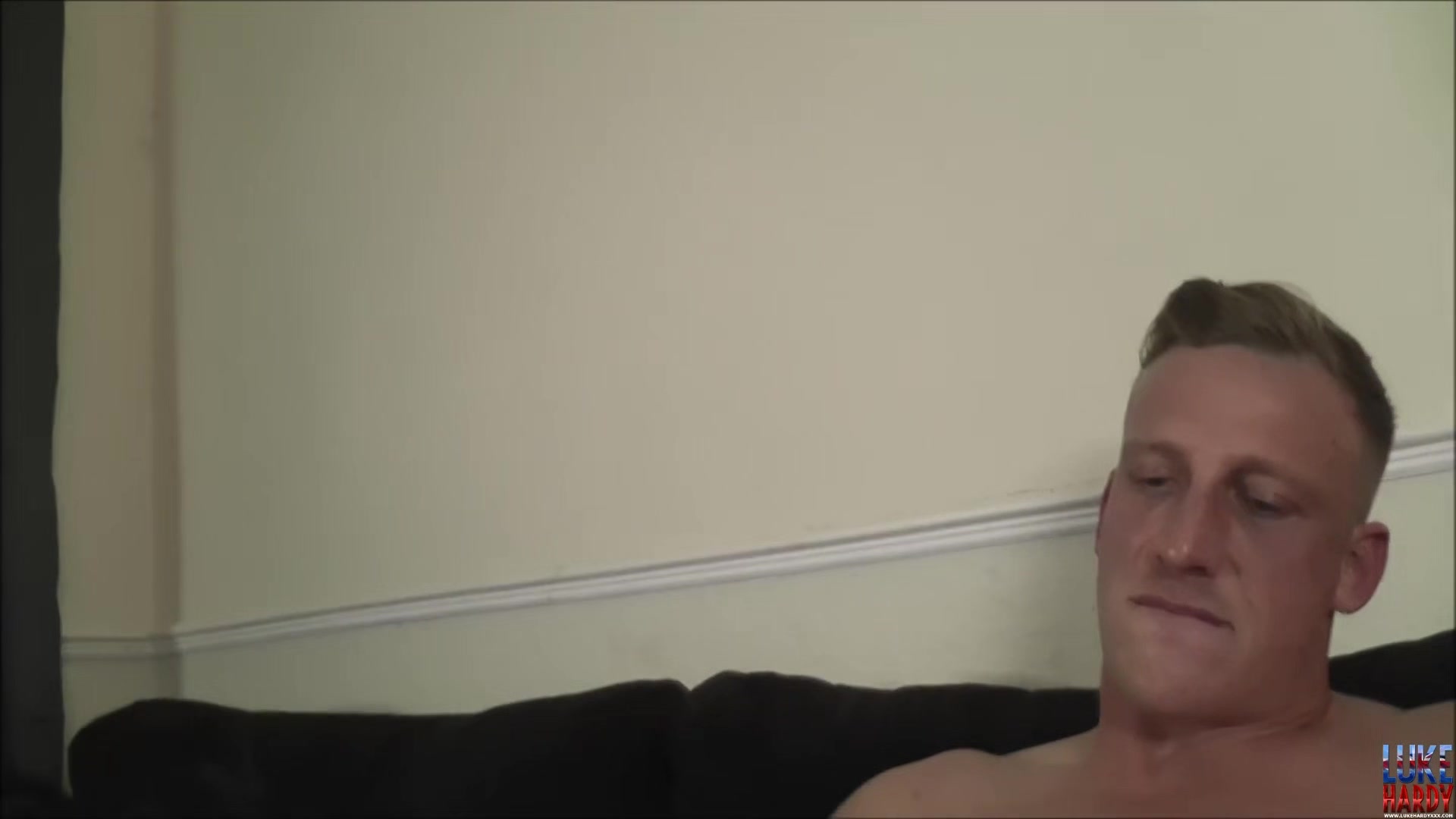 LUKE HARDY - Sexy Cleo is ready for anything