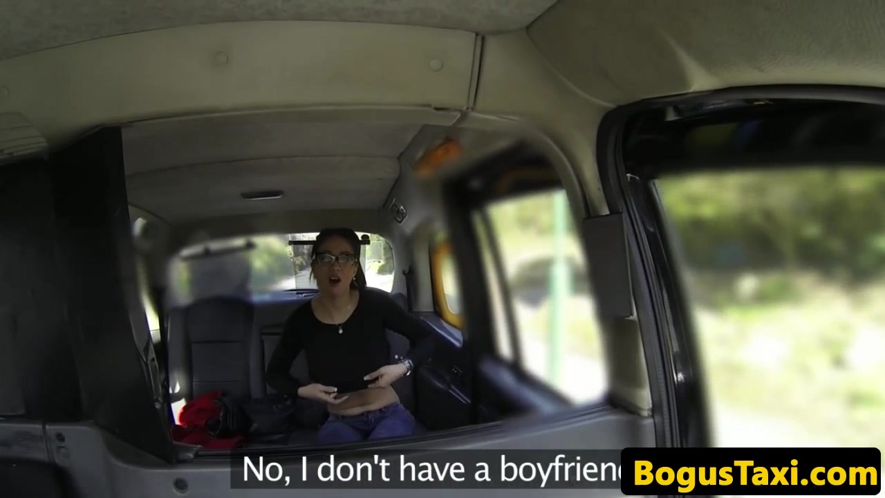 Spanish spex taxi babe arsefucked by cabbie