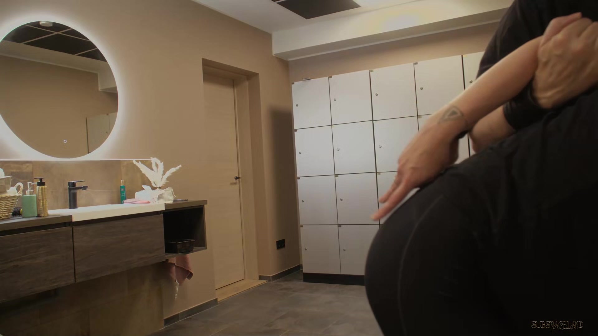 Bella Angel gives perfect blowjob to bdsm master while fucked by sex machine