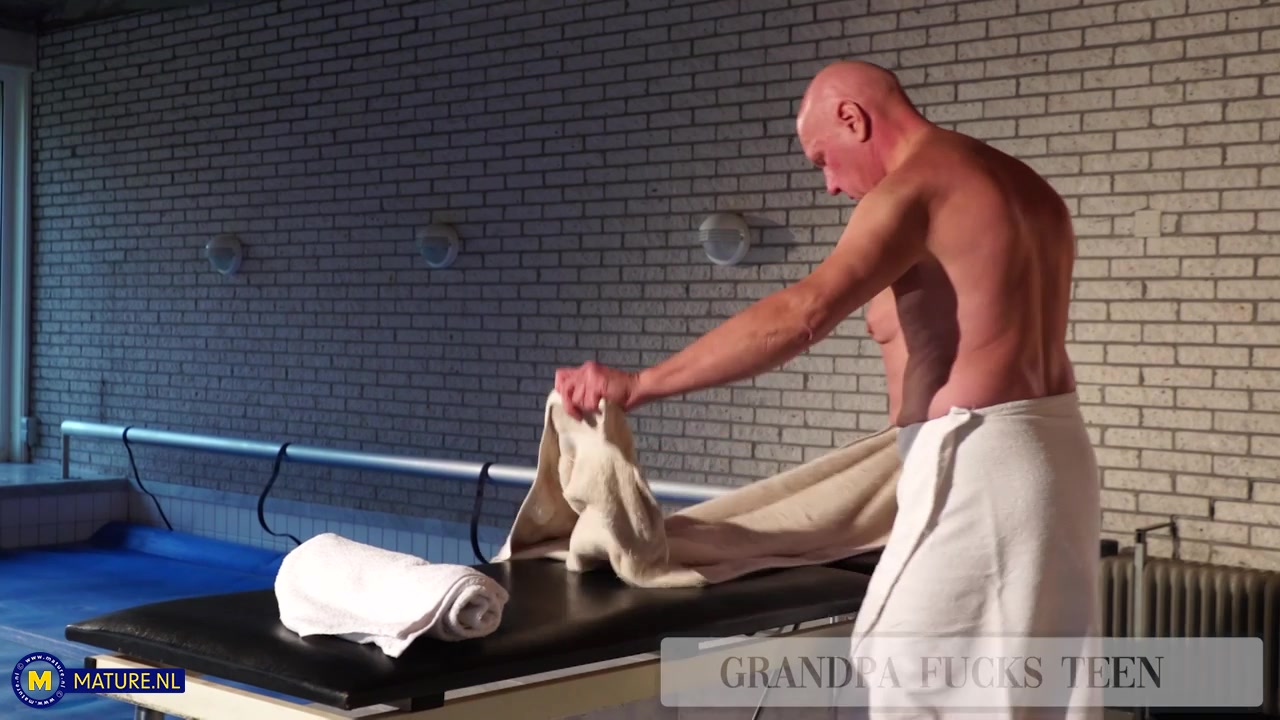 Old Grandpa Fucks 19 Year Old Teen Daniella Margot After Massage