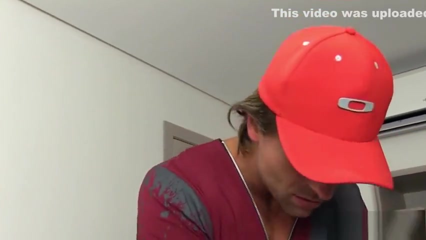 Tranny Nathalia De Castro Fucks With The Thief