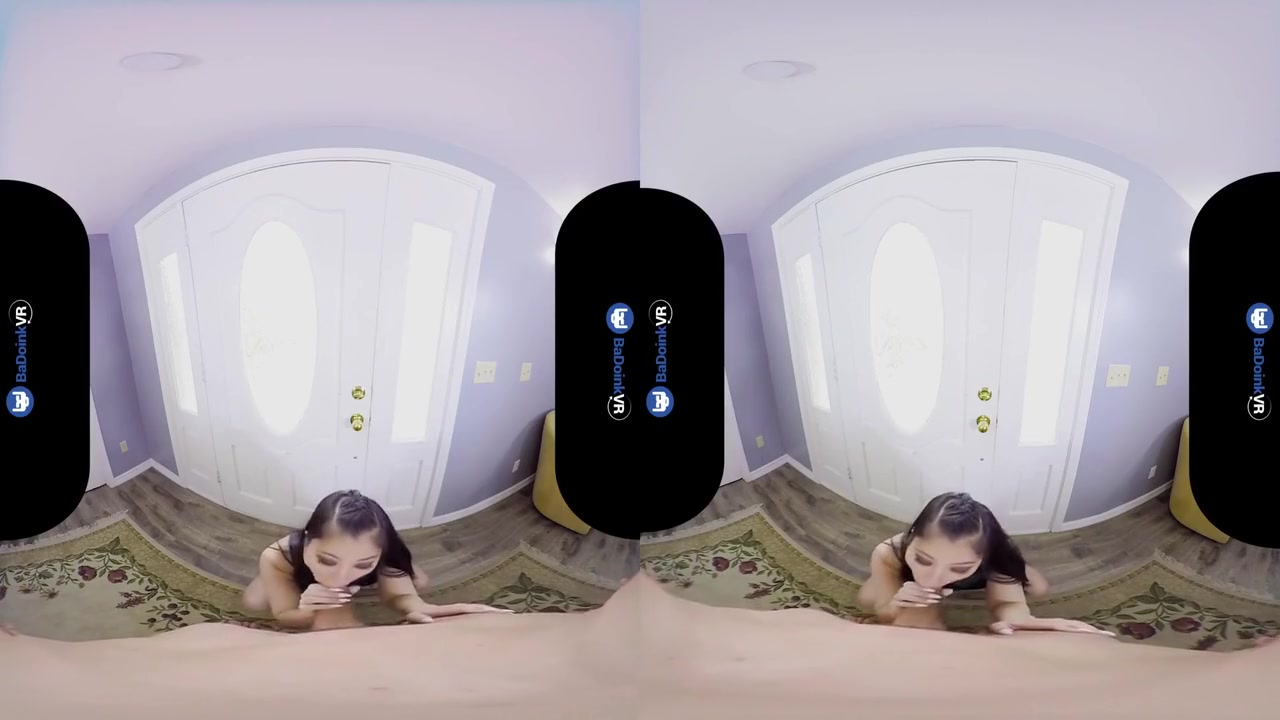 Virtual Reality, Jade Kush And Vr Porn In Delivers Mail To Her Horny Neighbour